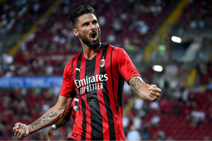 How to get the Olivier Giroud haircut – Giroud celebrating a goal for AC Milan. Credit: Shutterstock